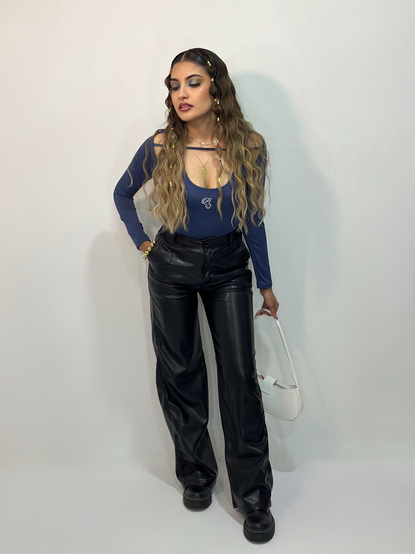 Pantalón cuerina