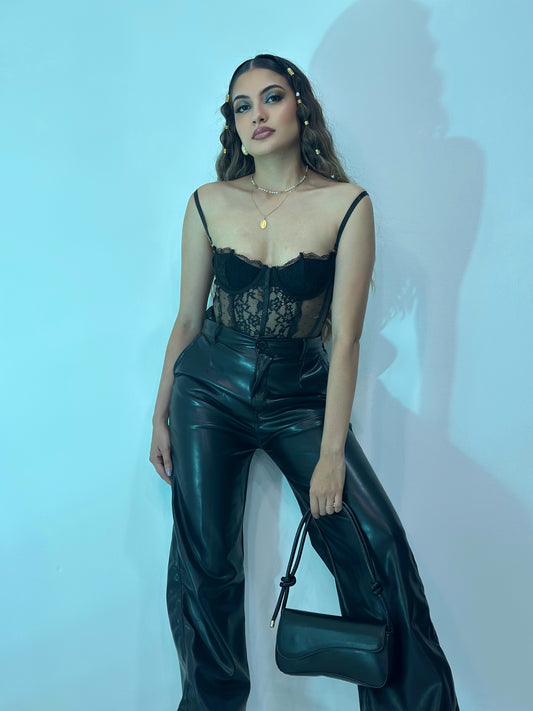Pantalón cuerina